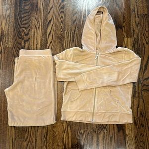 Zn velvet sport suit